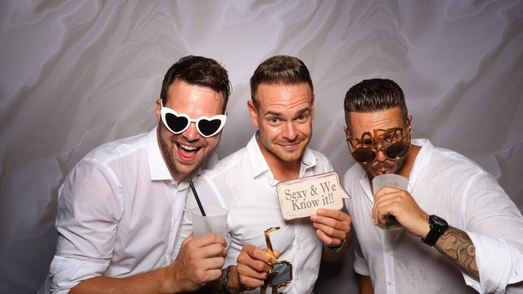 Instagram post from photoboothme.ch. This post is in position 1.